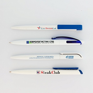 Белые ручки с логотипом.  4