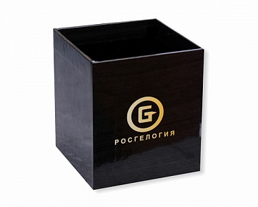 Коробка подарочная с логотипом.  �2
